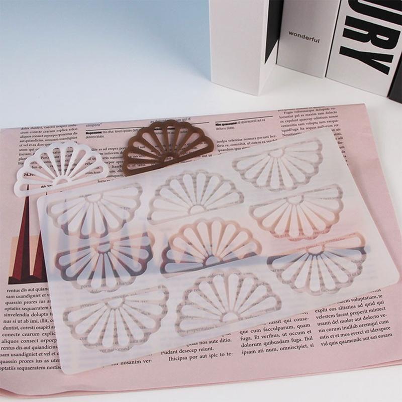 9 Cells Candy Molds Baking Gadgets Hollow Shell Shaped Gift for DIY Baking Lover