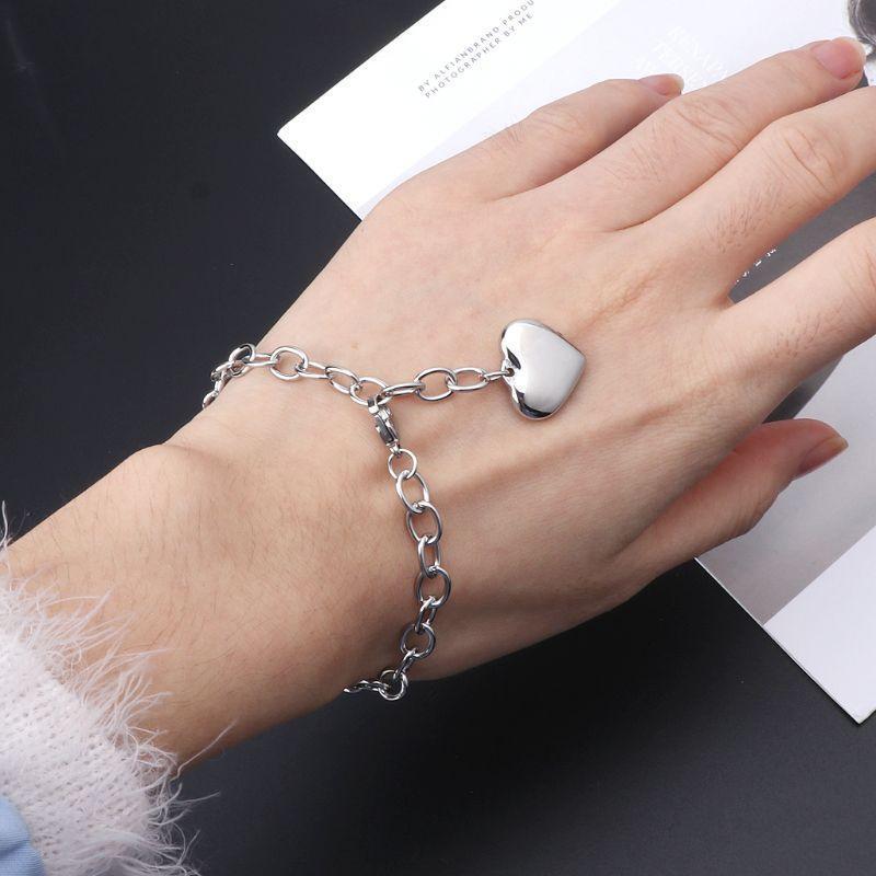 Stainless Steel Chain Link Bracelets for Women with Finish Heart Charm Bracelet