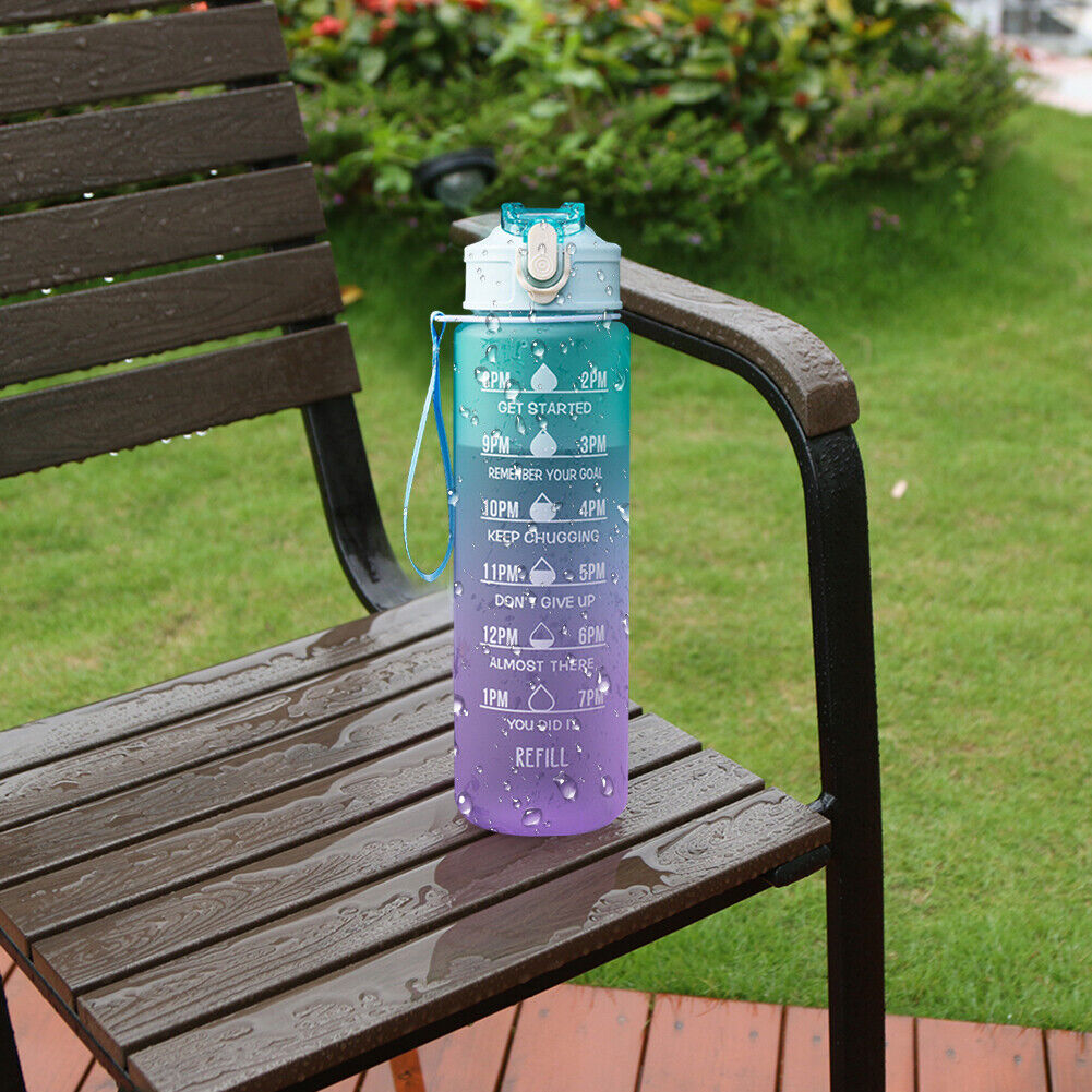 900ml Frosted Water Bottle Outdoor Sport Travel Gym Drinking Kettle (Green)