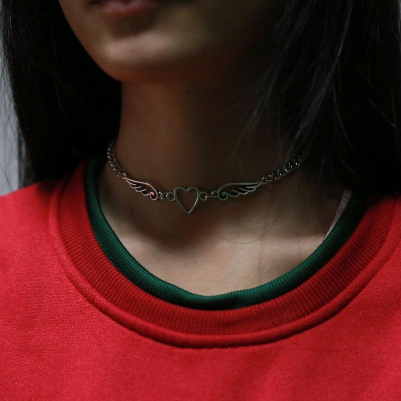 Punk Heart Feather Metal Choker Necklace Women Harajuku Angel Feather Pendant