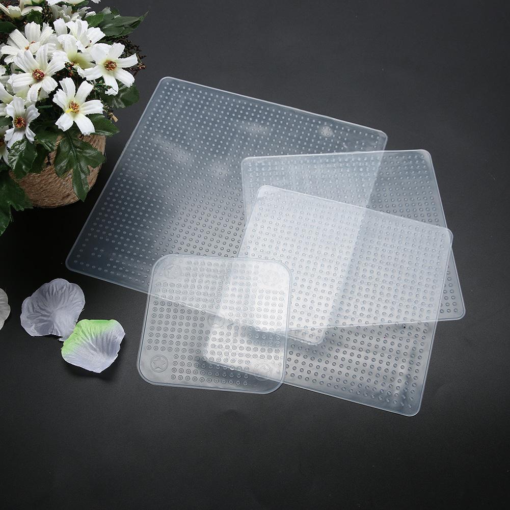 4pcs Silicone Strong Absorbability Plastic Fresh Food Wraps Seal (White)
