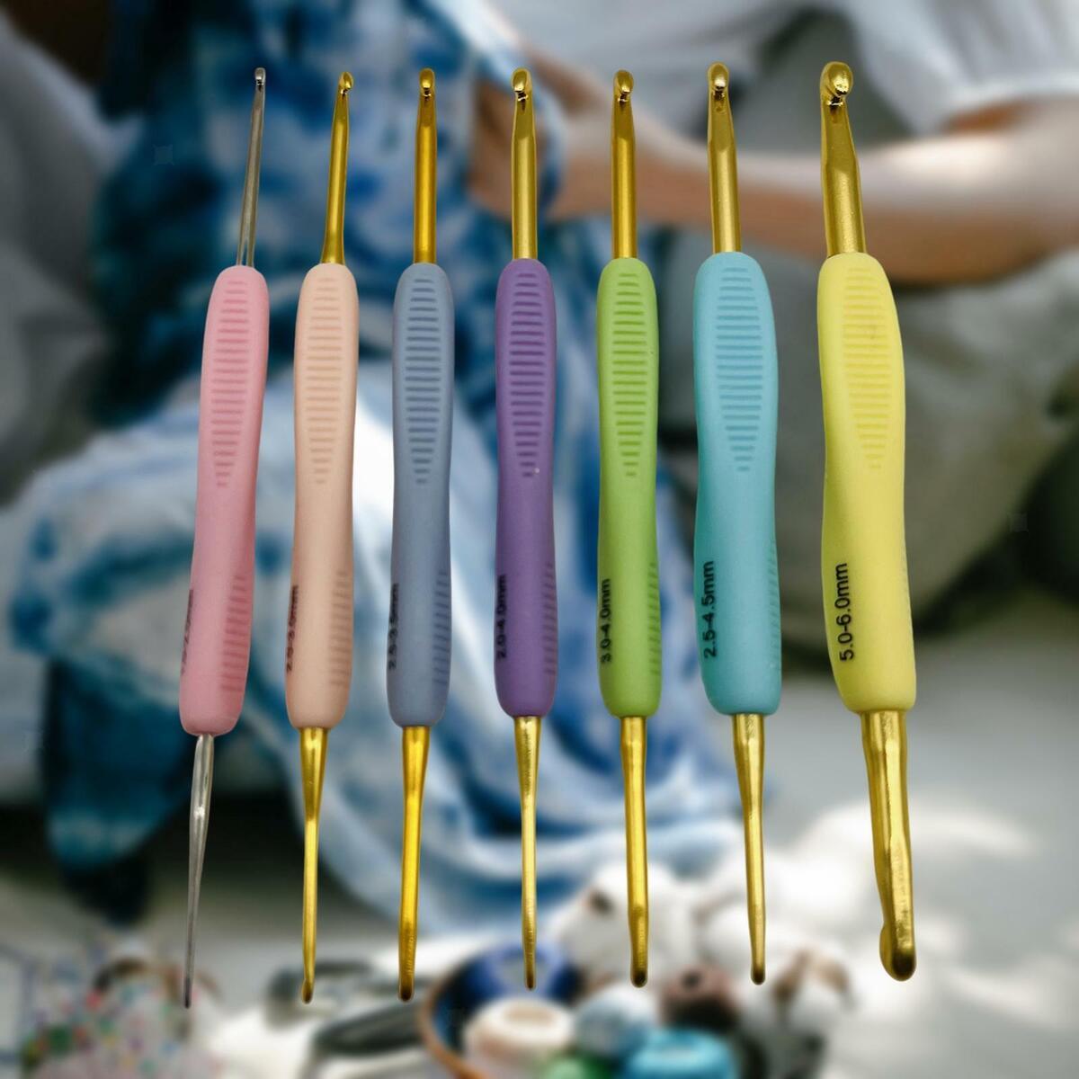 7x Metal Needles Crochet Hooks Set With Case Yarn Craft Kit Multicolor