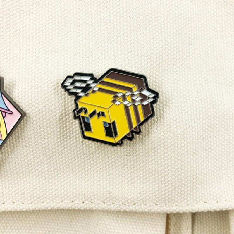 Pixel Bee Brooch Honeybee Animal Insect Brooches Pin Crystal Corsages for Women