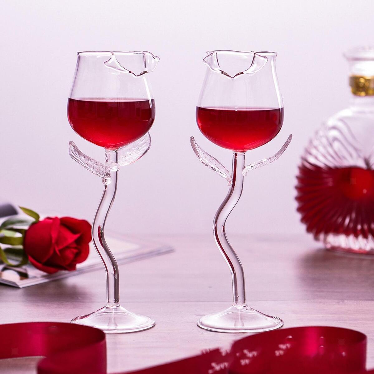 Exquisite  Flower Shape Wine  ware Cocktail es for Party