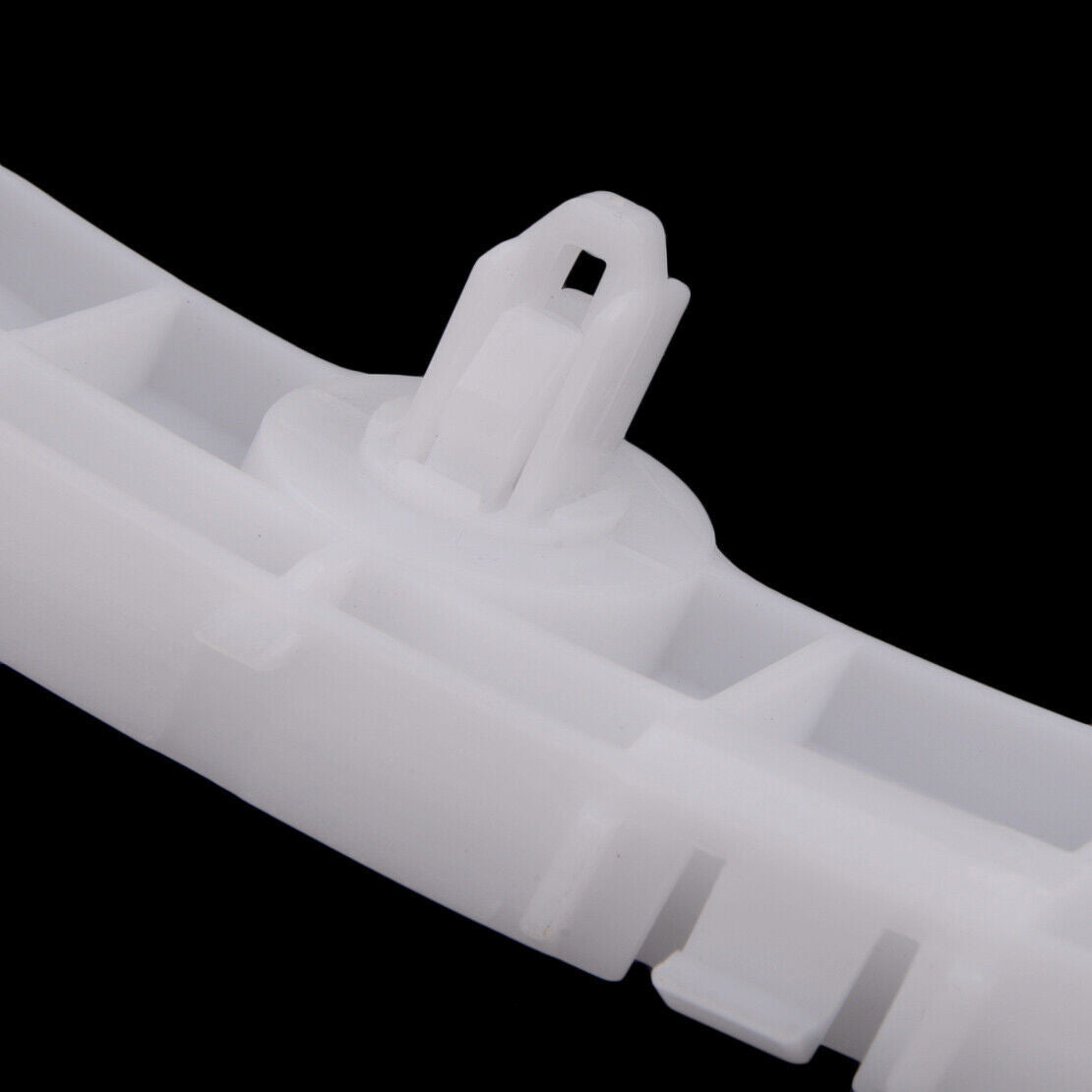 Right Front Bumper Upper Cover Bracket Fit For Mitsubishi Outlander ES XLS