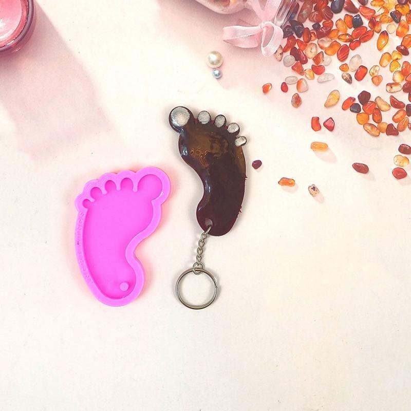 Small Foot Keychains Mold DIY Epoxy Craft Necklace Keychain Jewelry Mold