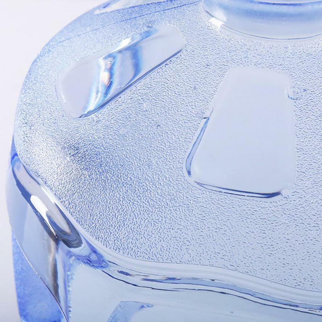 3Pieces  Reusable 7.5L Outdoor Car Water Carrier Canister Water Tank