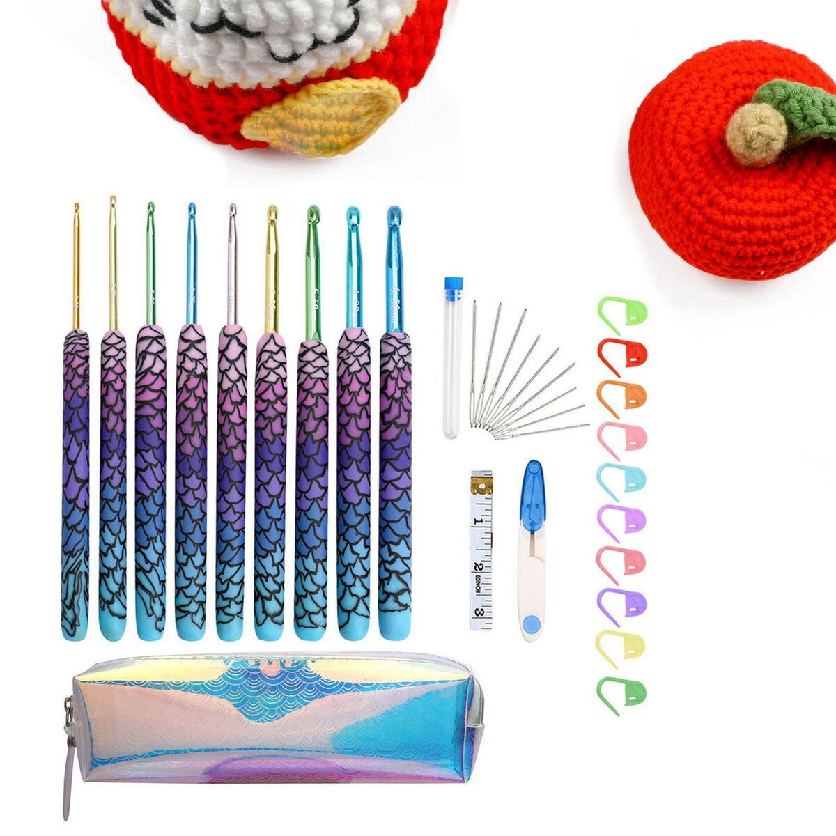 Crochet Hooks   Set Kit 2.25mm-6.5mm Ergonomic  with Carrying Case