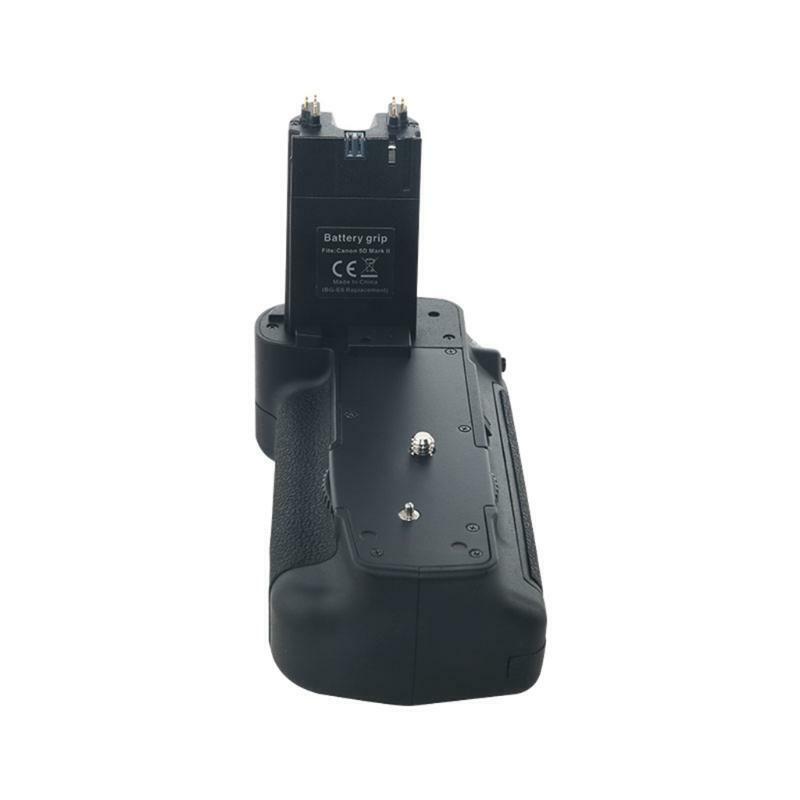 Battery Grip BG-E11 Vertical Battery Holder for EOS 5D Mark III/5DS/5DSR Cameras