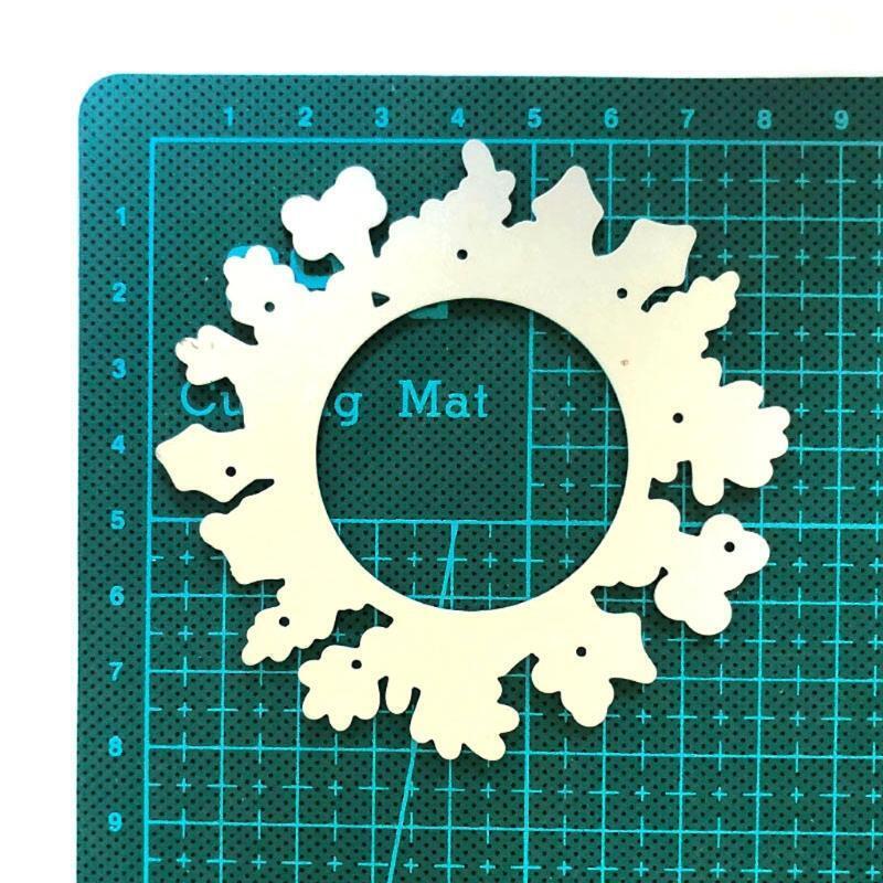 Christmas Round Flower Metal Cutting Dies Stencil DIY Scrapbook Album Paper Card