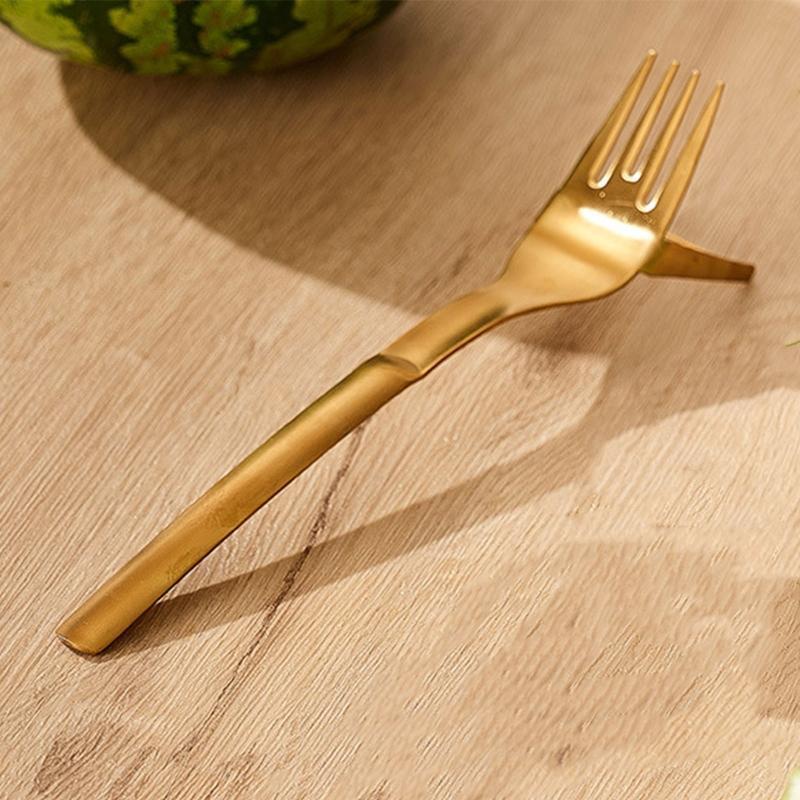 2 in 1 Creative Watermelon Forks Multi-purpose Watermelon Slicers Fruit Forks