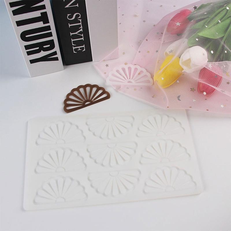 9 Cells Candy Molds Baking Gadgets Hollow Shell Shaped Gift for DIY Baking Lover