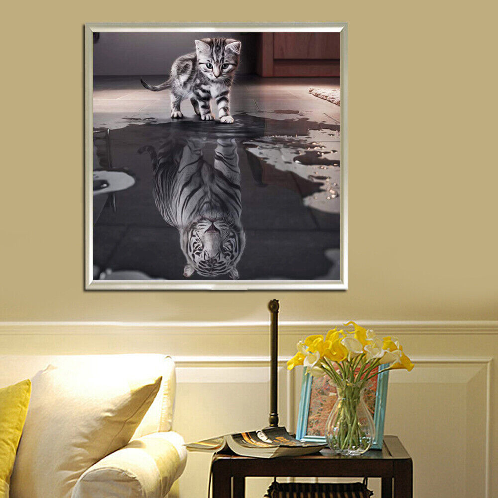 5D DIY Round Drill Diamond Painting Cat Cross Stitch Embroidery (30x30cm)