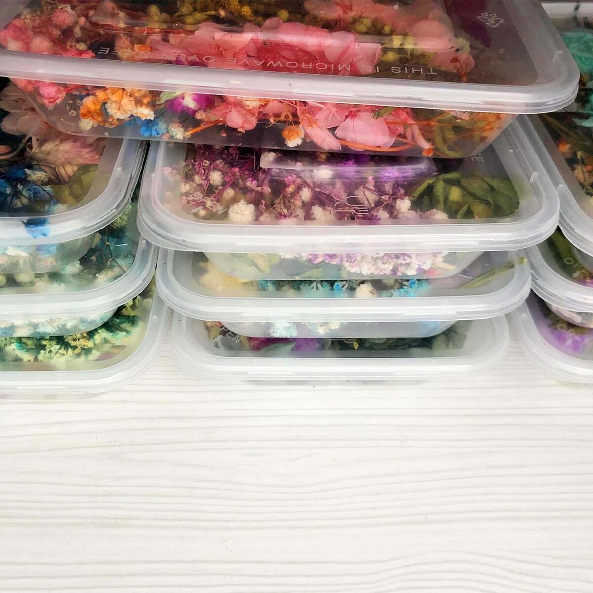 1 of box Dried Flowers Petals Leaves Crafts  Phone  Accessories