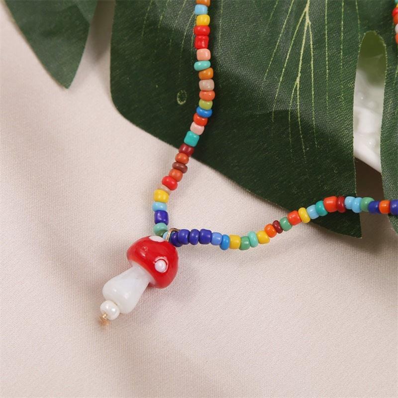 Handmade Beaded Chain Mushroom Pendant Necklace for Women Stylish Choker