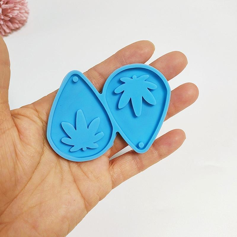Hemp Leaves Earring Mold Keychain Molds DIY Silicone Maple Leaf Pendant Clay