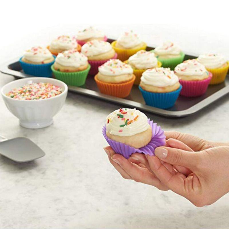 Set of 12 Non-Stick Easy Clean Silicone Cups For Delicious Baking BPA-Free Gift