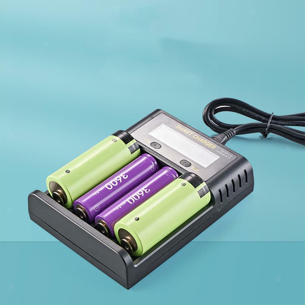 Batteries Charger 4 Slot Fast Charging for  Batteries 18650 25500 AA