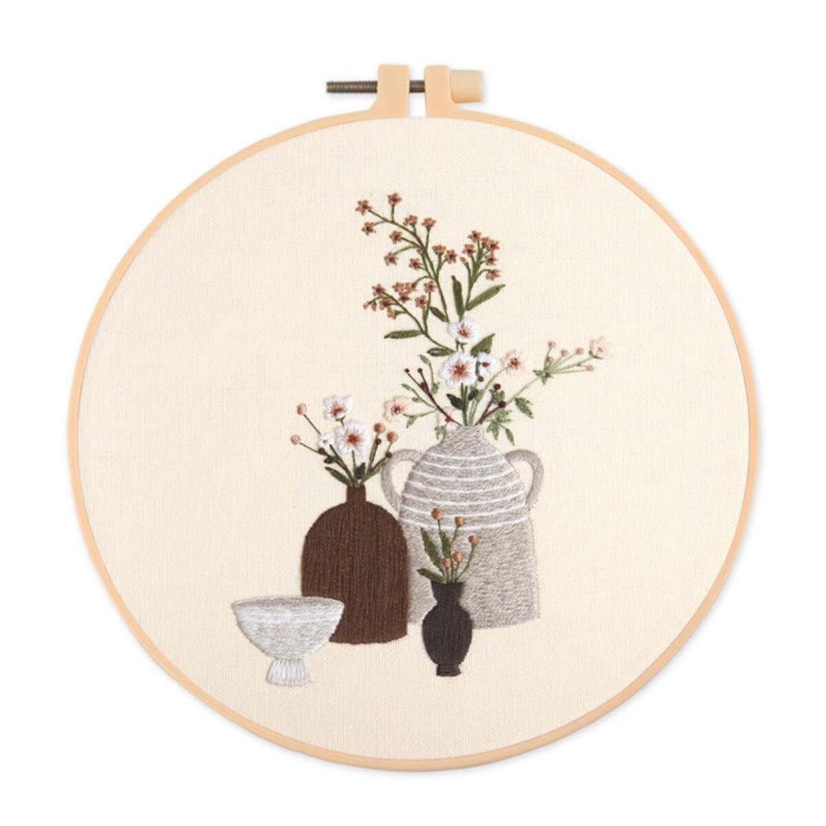 Fityle Set of 4  Embroidery Kit  with Hoop Beautiful