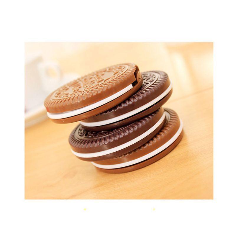 Women Girls Chocolate Cookie Mini Pocket Mirror With Comb Princess Portable
