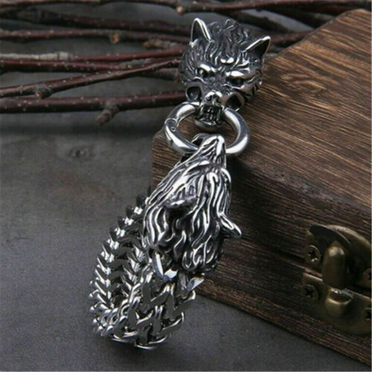 Clasp Fenrir Head Bracelet Viking Stainless Steel Bracelet Wolves Head Bangle