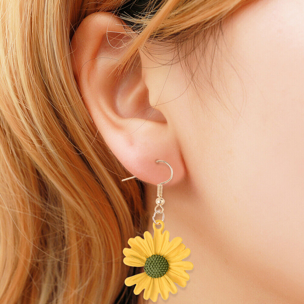 Korean Daisy Hook Dangle Earrings Women Sweet Flower Ear Jewelry (Yellow)