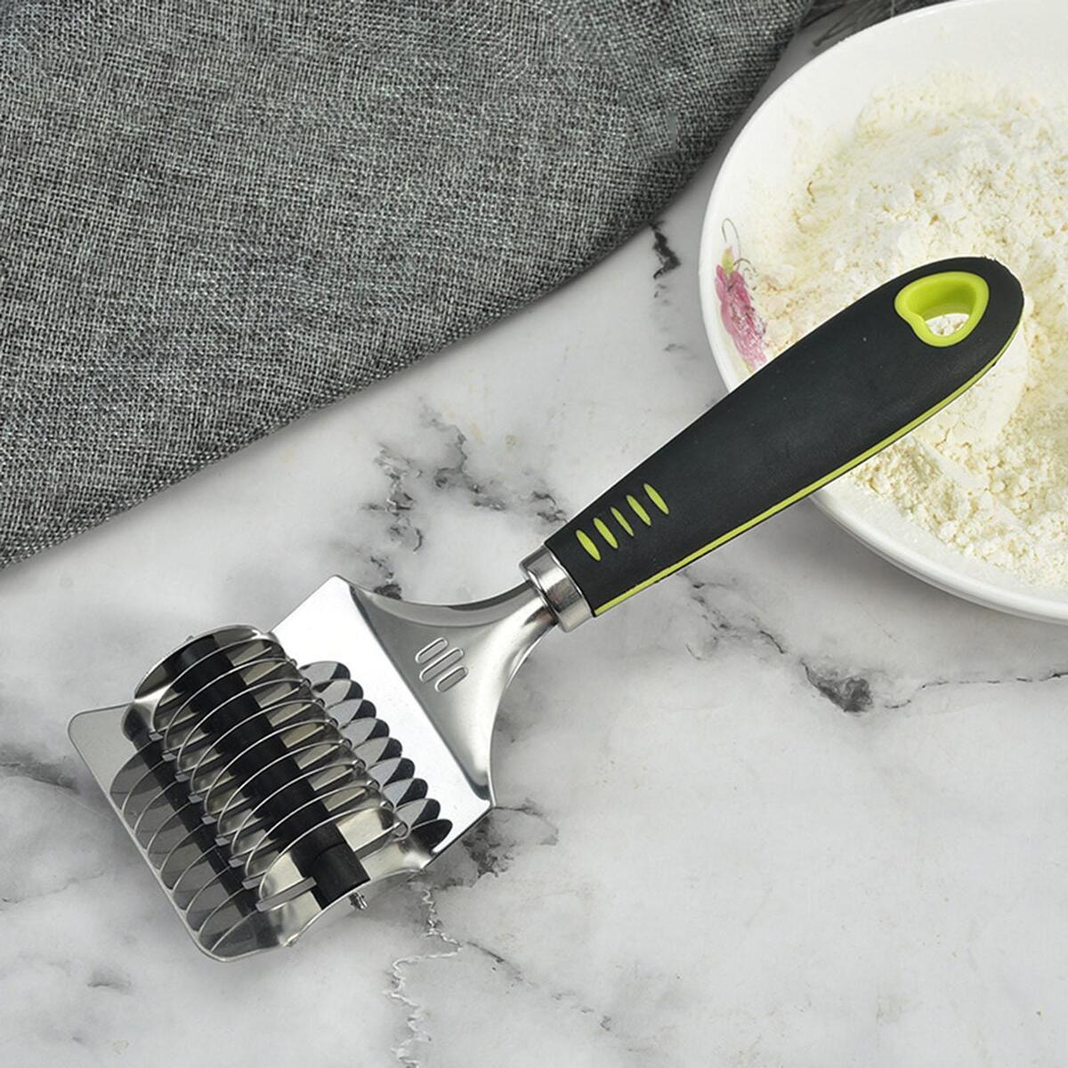 Manual Noodle Lattice Roller Cooking Tools Dinning Room Dough Noodle Cutter