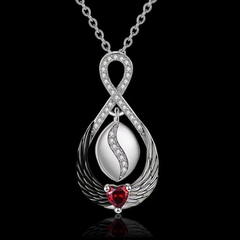 Black and White Angel Wings Pendant Necklace Female Fashion Wing Jewelry