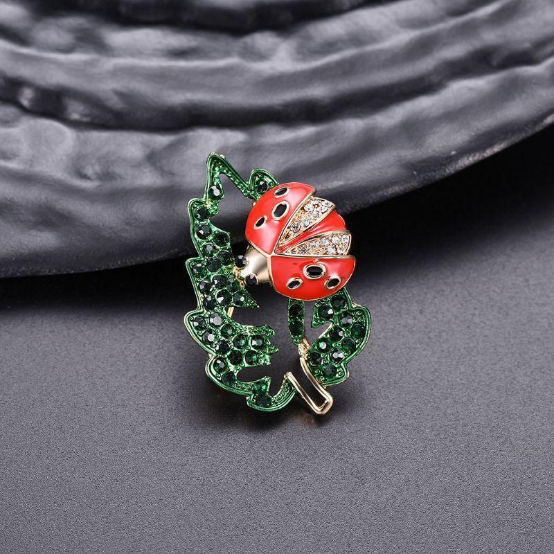 Insect Leaf Brooch Ladybird Decorative Charms Jewelry Badge Banquet Scarf Pins