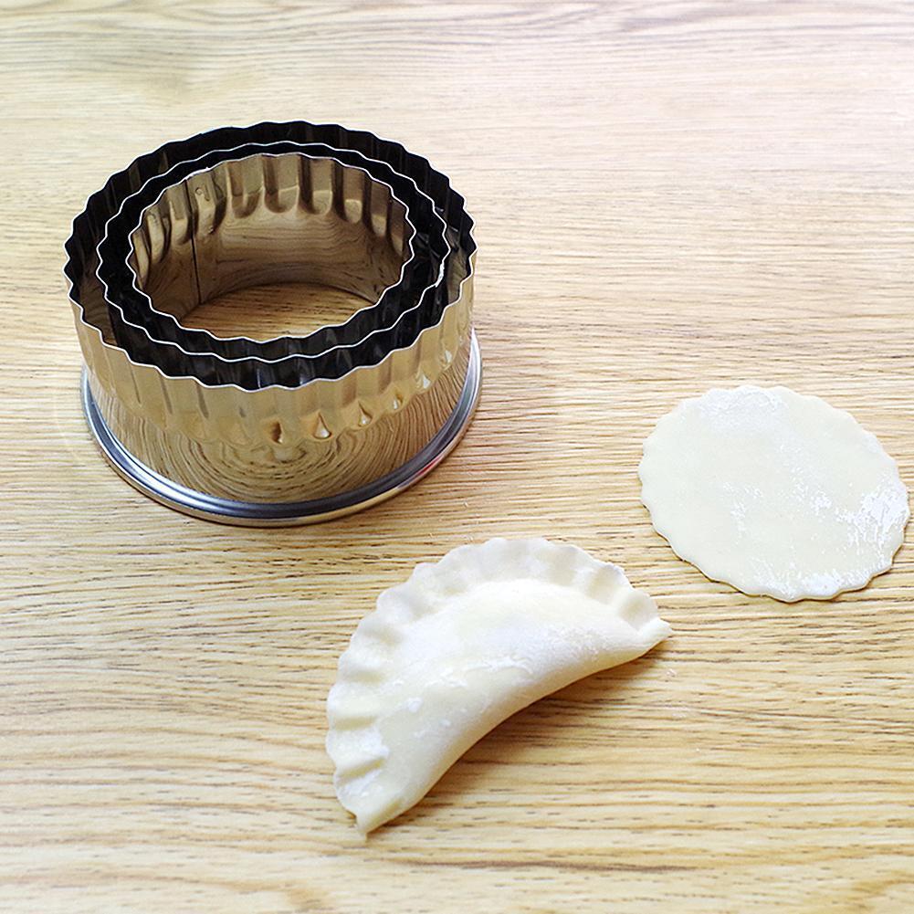 3pcs Stainless Steel Dumpling Mold Dough Press Cutter Pastry Maker Tool