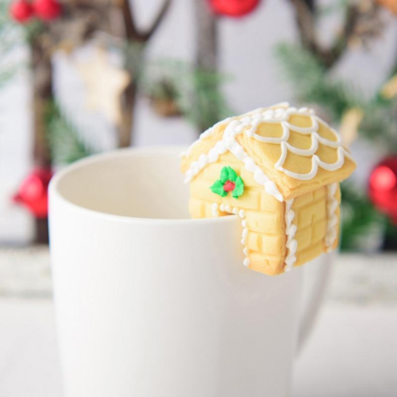 3 PCS Food-Grade Food Grade Plastic Gingerbread House Christmas Cookie Cutters