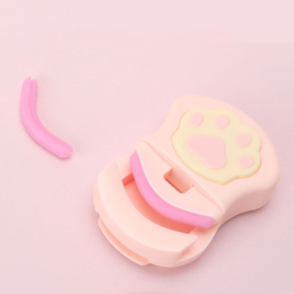 Portable Mini Plastic Cat Paw Shape Eyelash Styling Beauty Tools Eyelash Curler