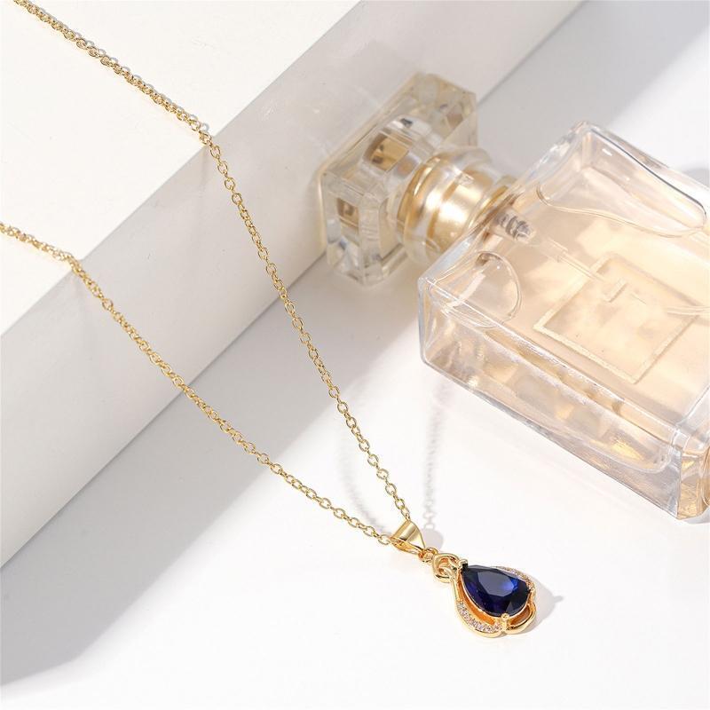 Blue Diamond Pendant Necklace Teardrop Shape Zircon Clavicle Chain Necklace Gift