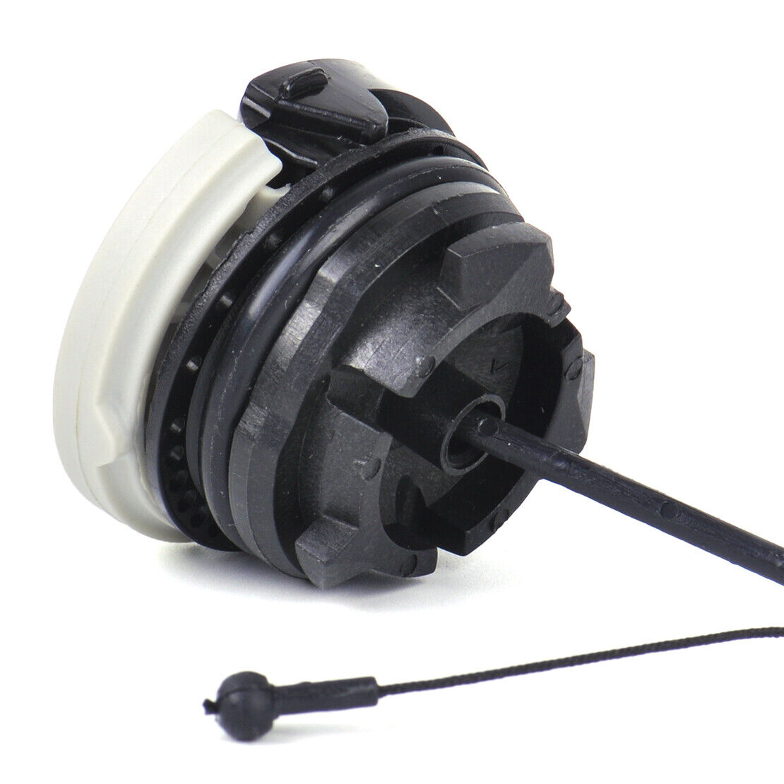 Fuel Cap fit for Stihl MS380 MS210 MS250 MS380 HT250 HT100 HT131 HT250 Li
