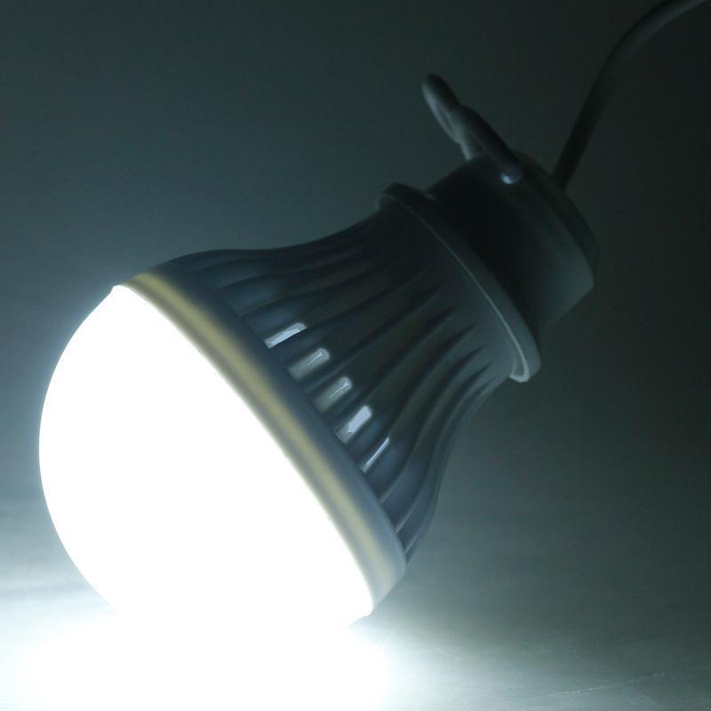 High-Bright 3V-7V LED Bulb Portable Hang Lamp Light With Clip 5W Camp Outdoor