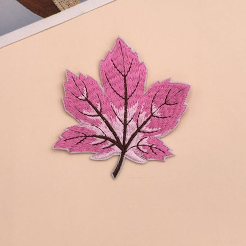 9Pcs Multicolor Maple Leaf Sew/Iron On Appliques Embroidery Patches DIY Badge