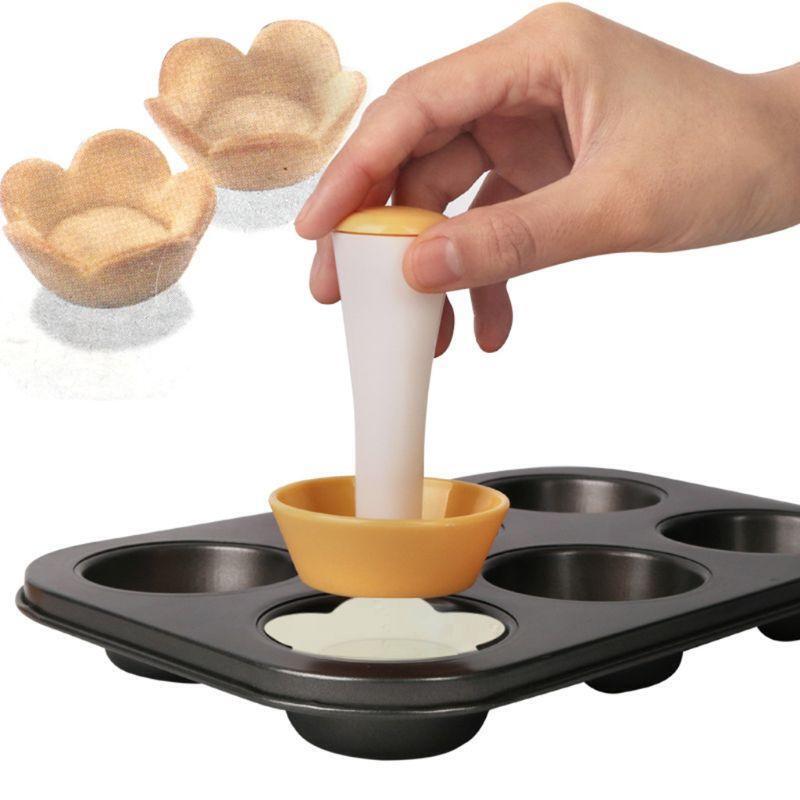 Plastic Pastry Stamper Tart Shell Mold Cutter Flower Round Dough Cookie Muffin