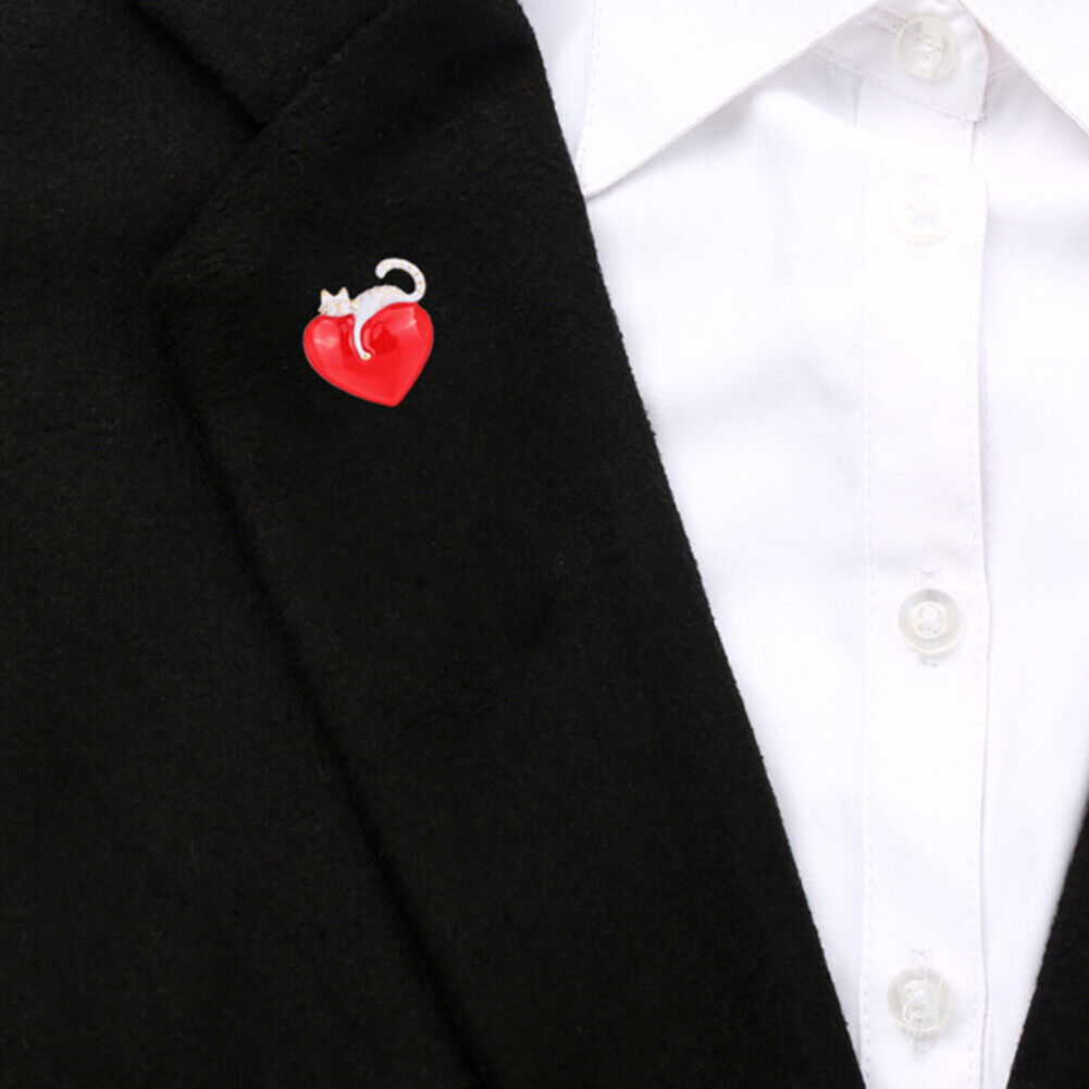 Cat Love Heart Enamel Pins Badge Clothes Lapel Brooch Women Jewelry (Black)