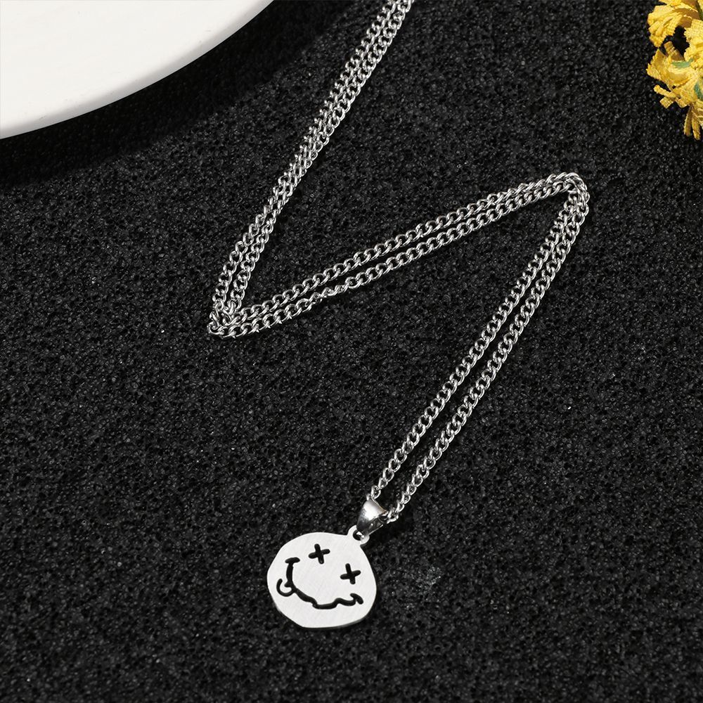 Neck Goth Style Punk Chain Woman Necklace Smiley Face Pendant Jewelry Accessory