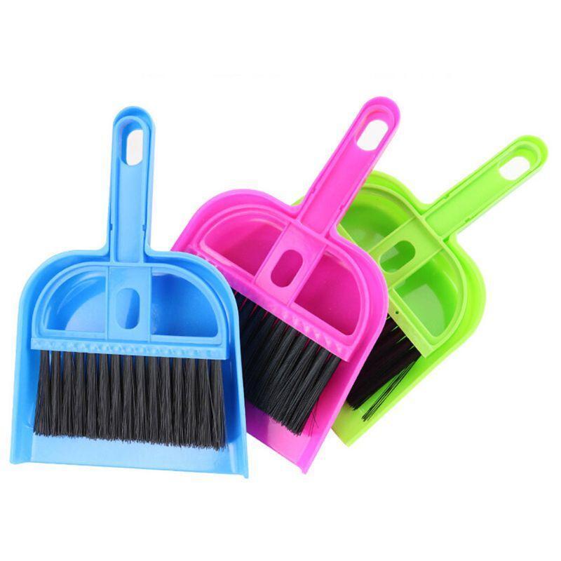 Mini Desktop Sweep Cleaning Brush Broom Dustpan Set Hamster Hedgehogs Waste Tool