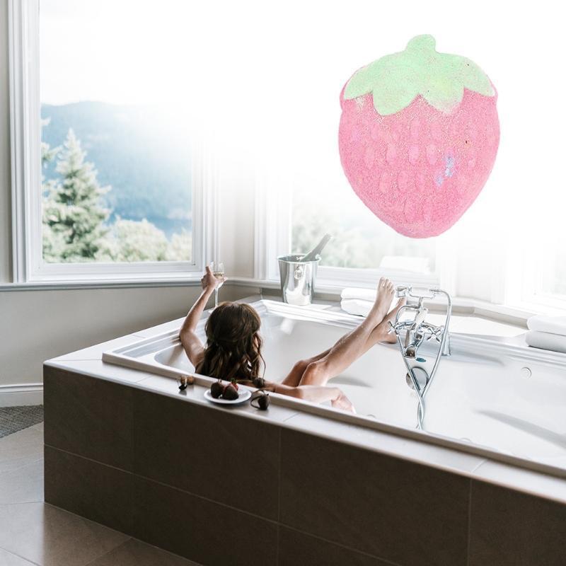 10Pcs Stawberry Shaped Bath Bomb Bubble SPA Ball Exfoliating Oil Control Cleaner