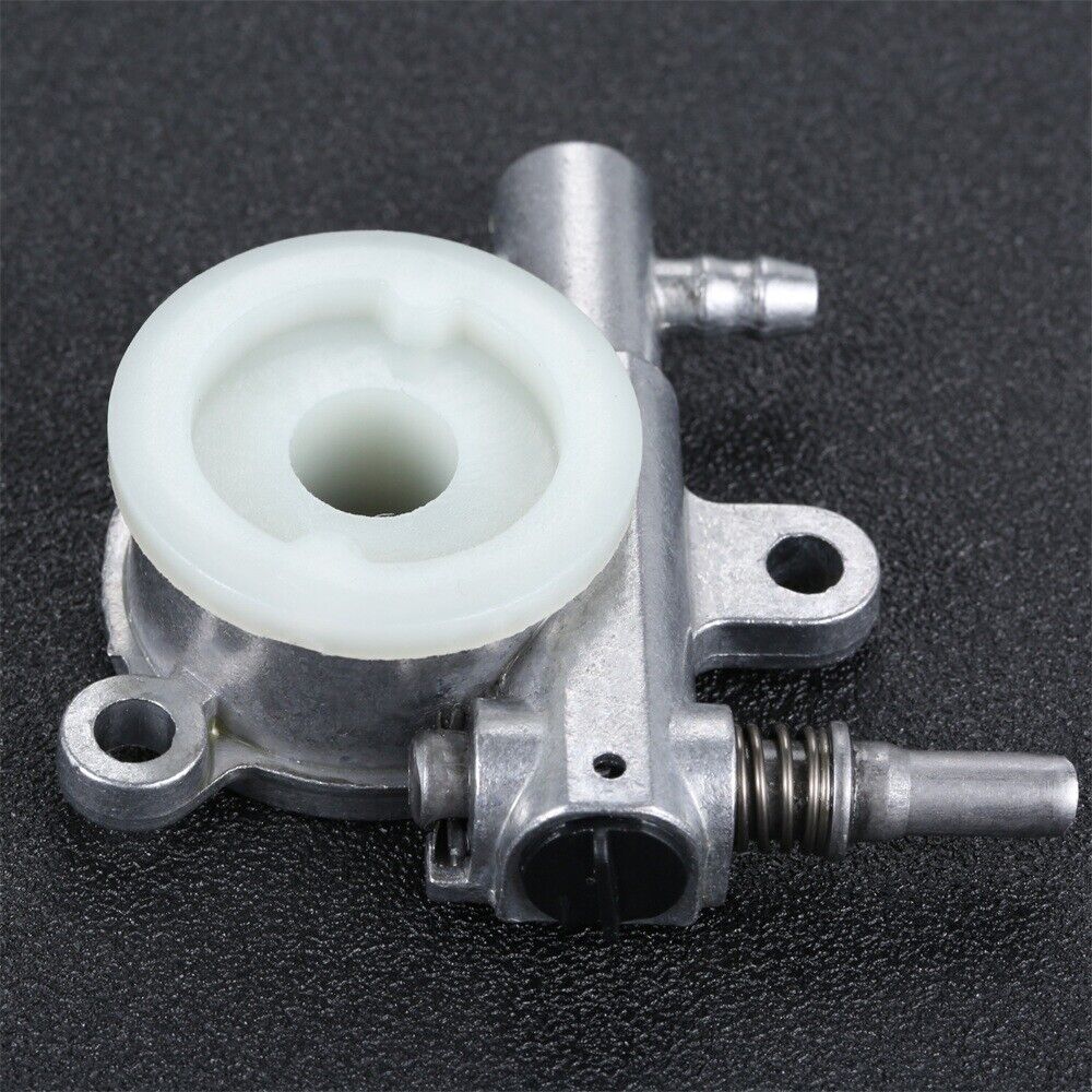 New Chainsaw Oil Pump Worm Drive Gear Parts For 2500/3800 Chainsaw Accessories