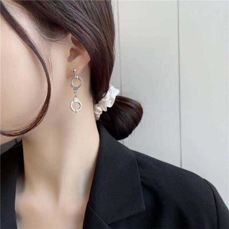 Asymmetrical Chain Female Ins European American Style Fashion Simple Earrings