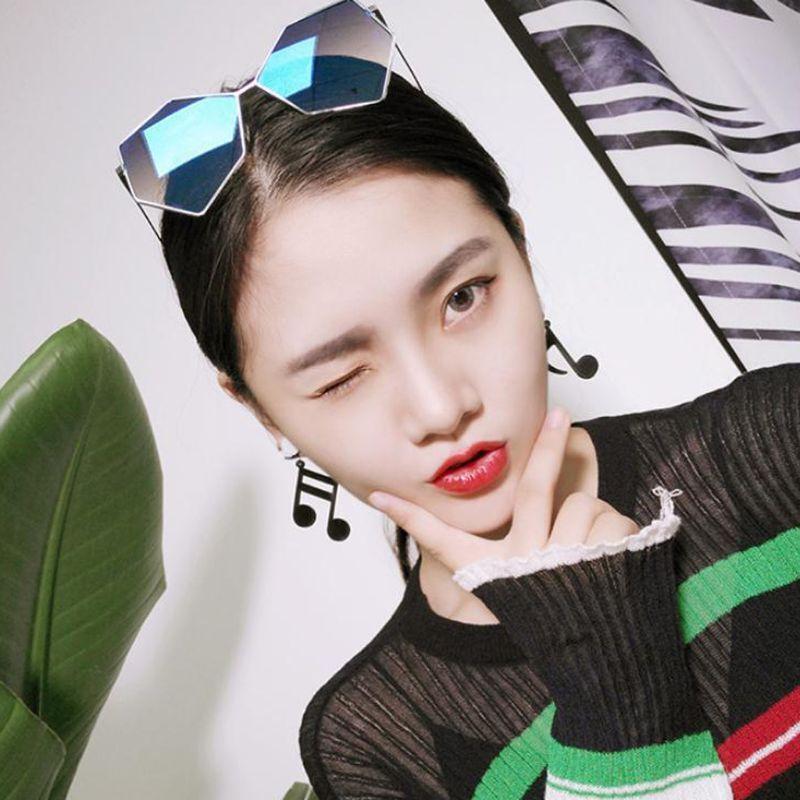 Black Musical Note Women Girls Asymmetric Acrylic Drop Earrings Fashion Jewelry