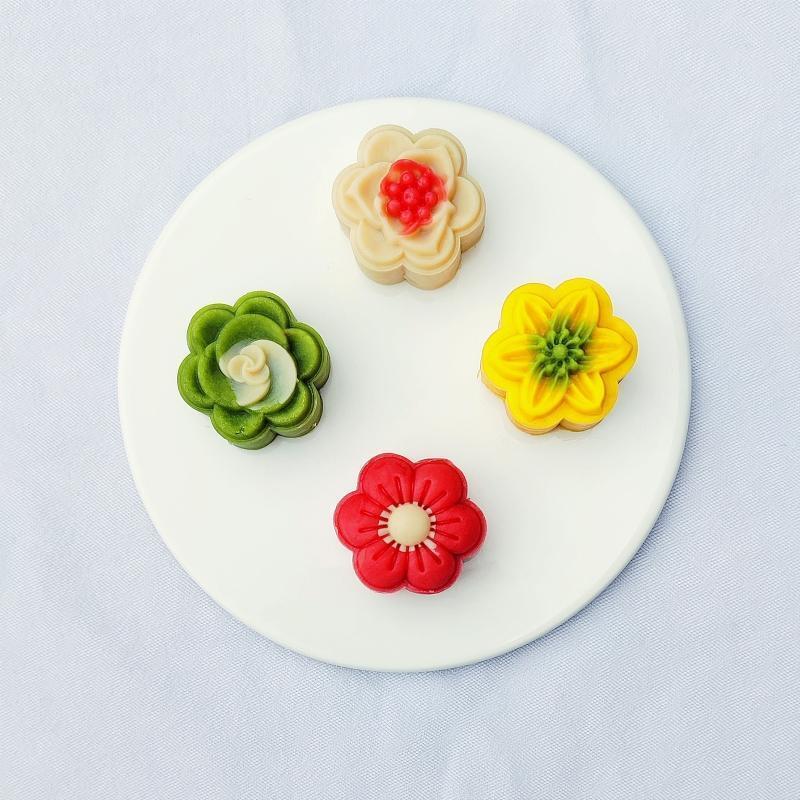 Flowers Stamps Cute Pastry Moon Cake Mold Thickness Adjustable Durable Baking