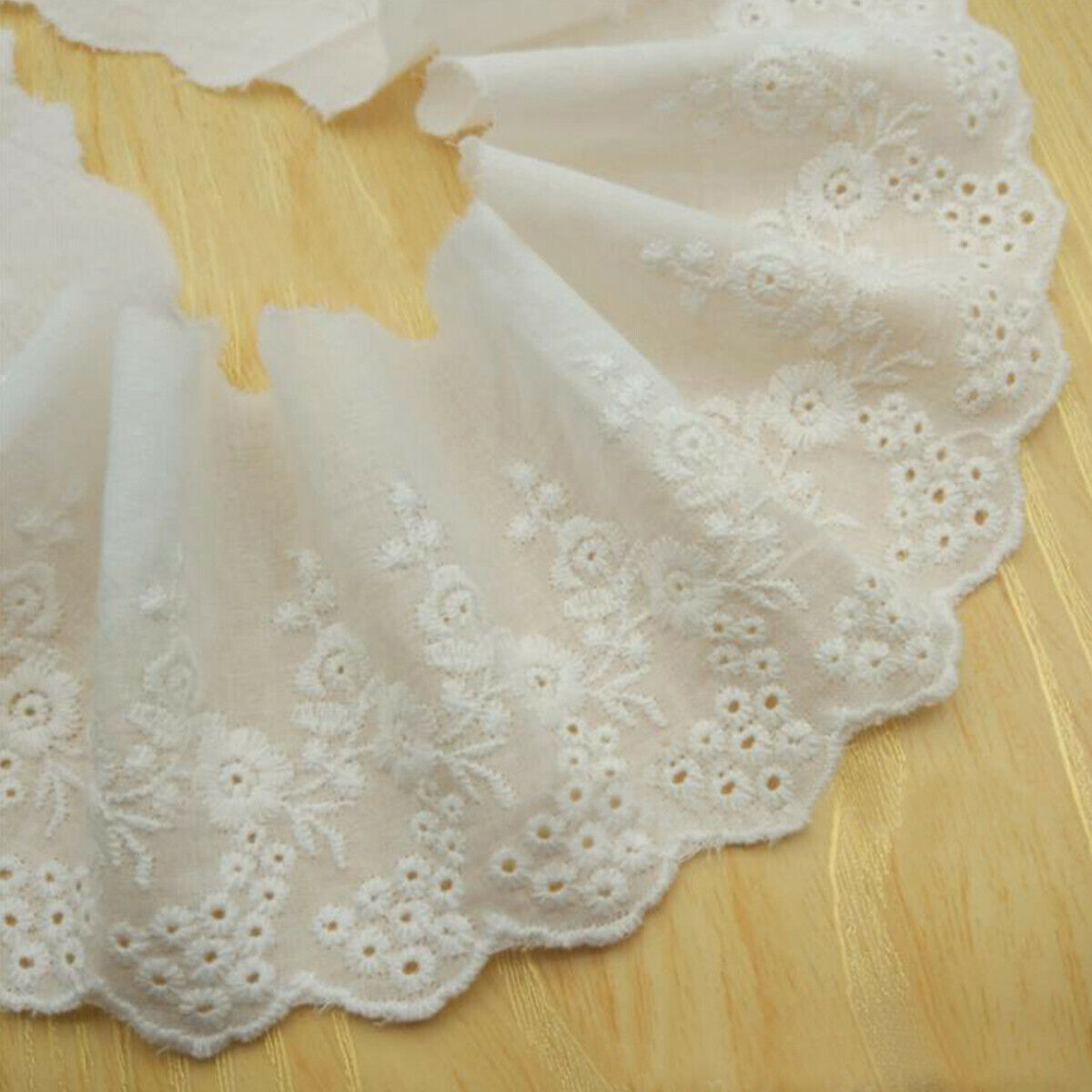1 Yard Premium Quality White Cotton Broderie Anglaise Lace Flat or Gathered DIY