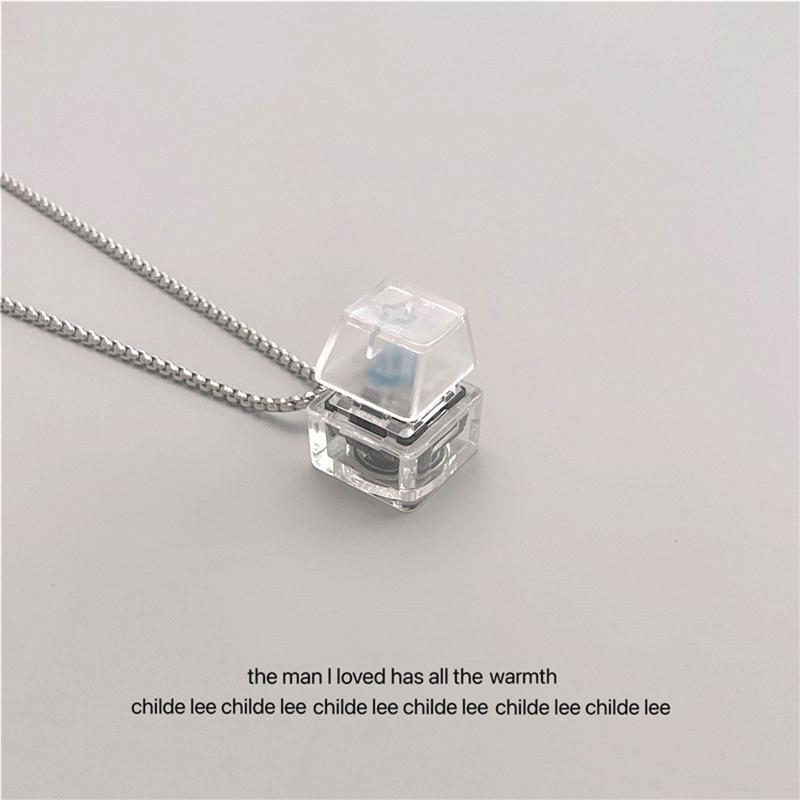 Fidget Necklace Mechanical Keycap Necklace Light Anxiety Relief Jewelry Necklace