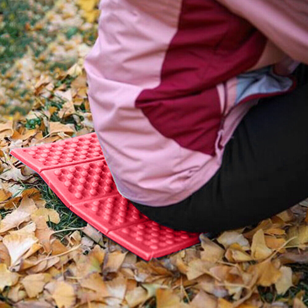 Outdoor Camping Mat Cushion Folding Portable Picnic Seat Pad (Red Black)