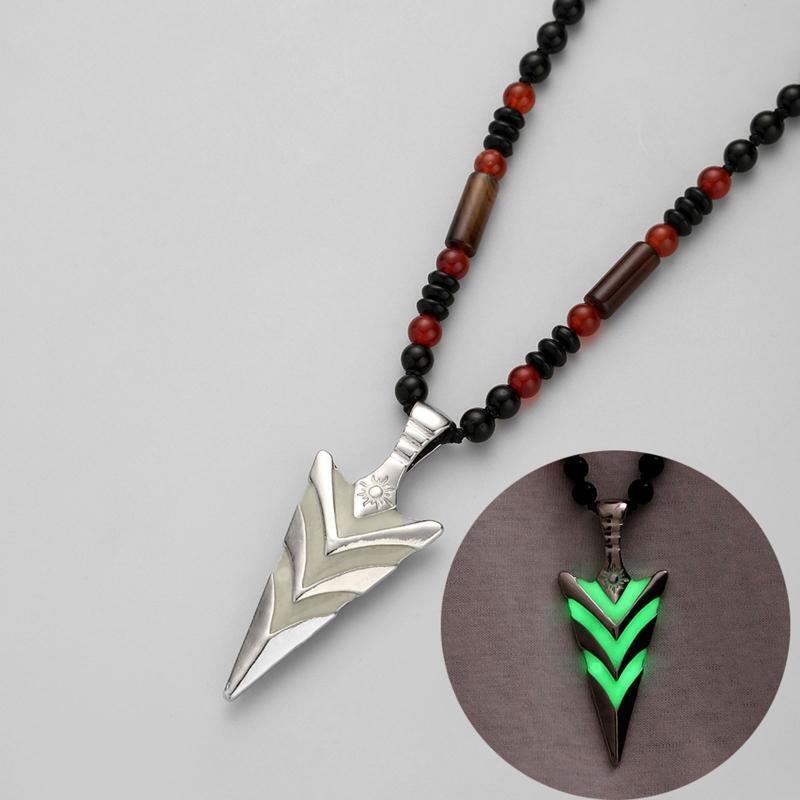 Glowing Rock Hip Hop Necklace with Arrow Pendant Cool Spear Point Charm Clavicle