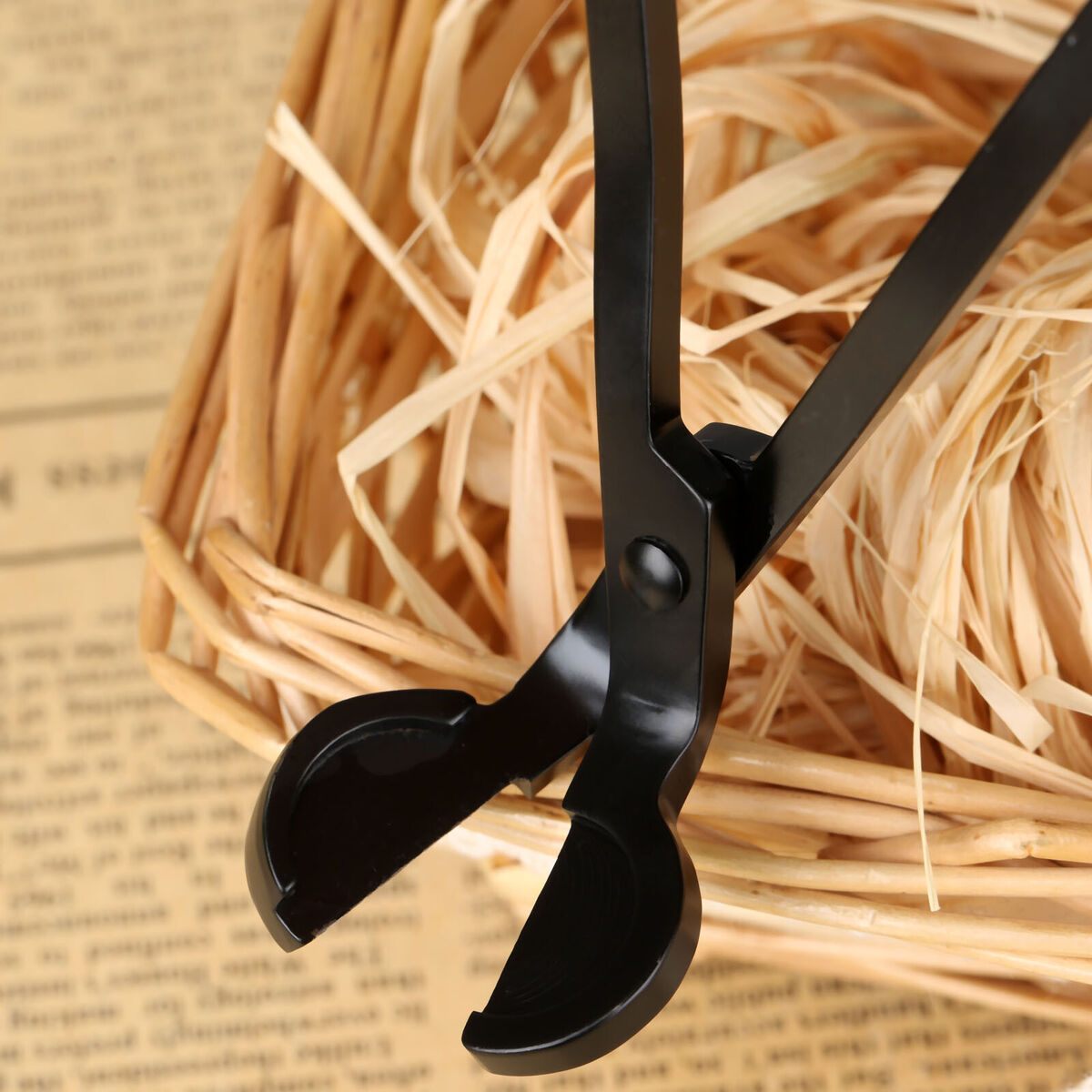 1pc Black Candle Wick Oil Lamp Trimmer Stainless Scissors Snuffers Cutter Tool